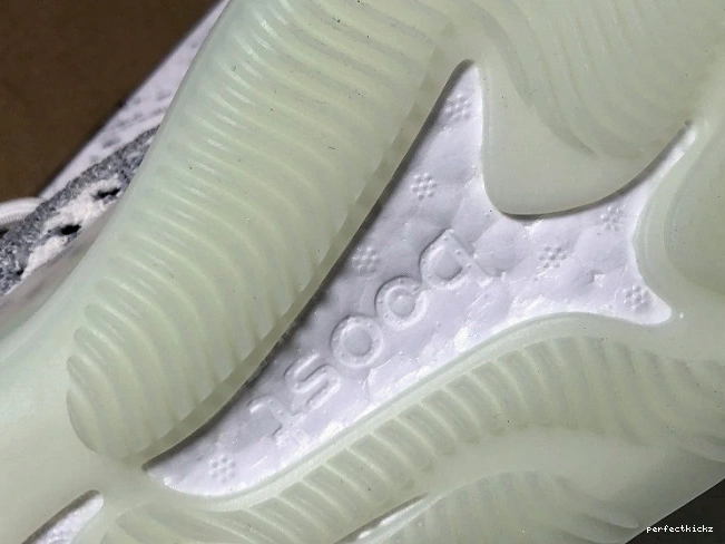 Adidas FV3260 Alien Boost Yeezy 380 0803